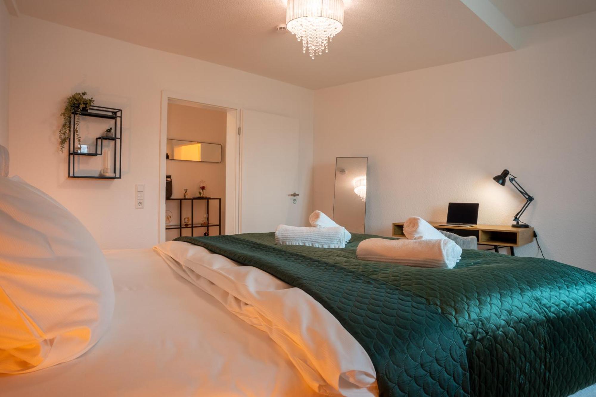 Schlossberg Residences - Design City-Apartment Im Herzen Der Weinstrasse Neustadt an der Weinstraße Εξωτερικό φωτογραφία